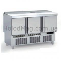 Холодильный стол саладетта Coreco MFS140-R290 трехдверный